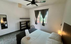 Hotel Aqualuna Cyclops